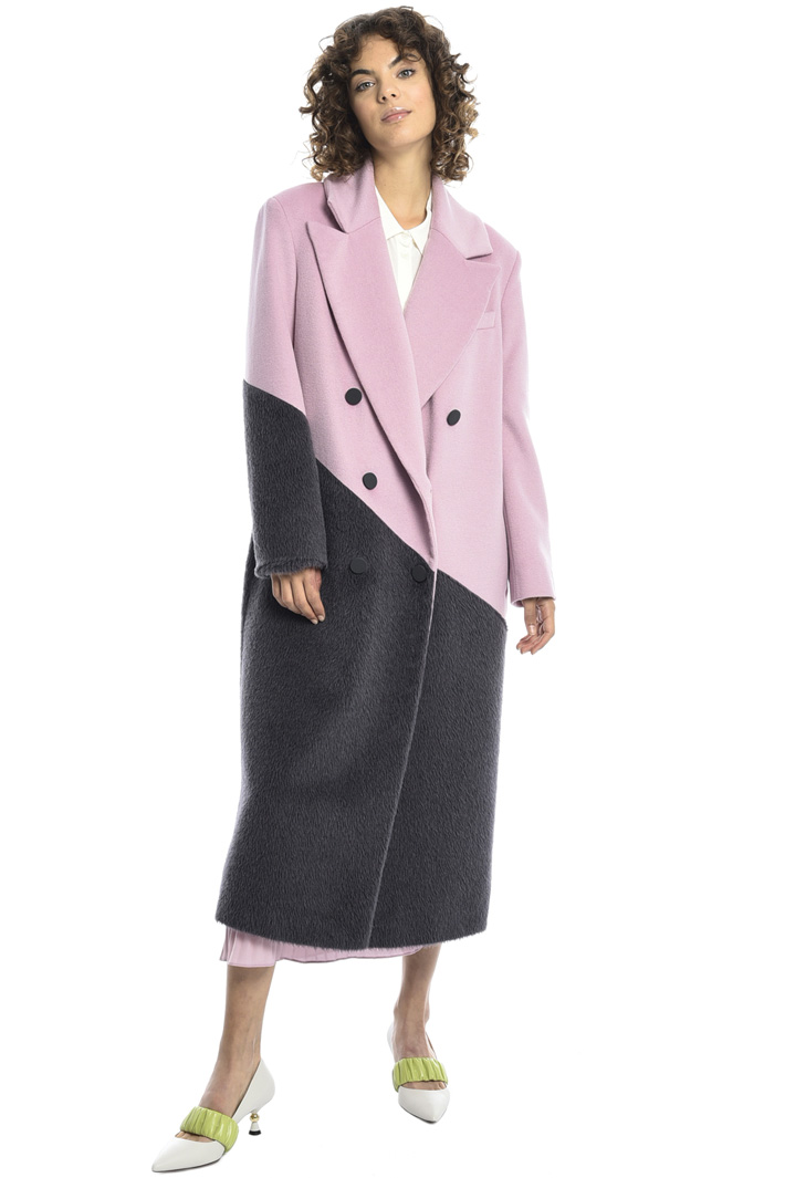 Wool and alpaca coat
Intrend Wool and alpaca coat
Intrend