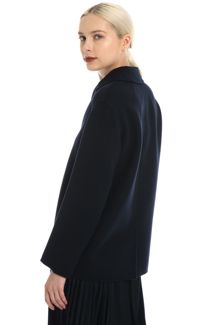 Short single-breasted coat Intrend Short single-breasted coat Intrend