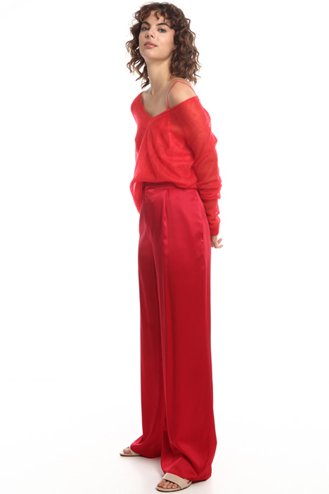 Wide-leg silk trousers
 Intrend