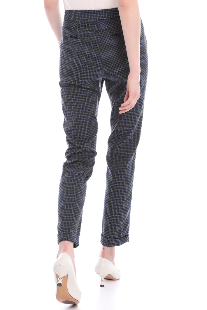 Jacquard cotton trousers
Intrend Jacquard cotton trousers
Intrend