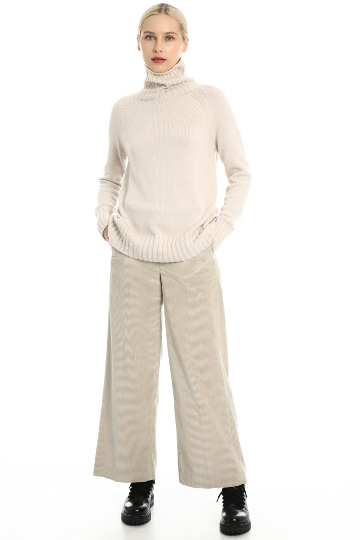Corduroy trousers Intrend Corduroy trousers Intrend