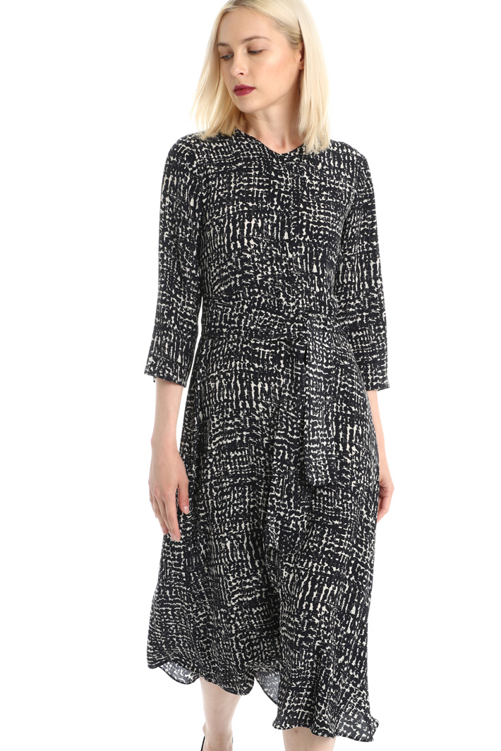 Pure silk dress with sash Intrend Pure silk dress with sash Intrend