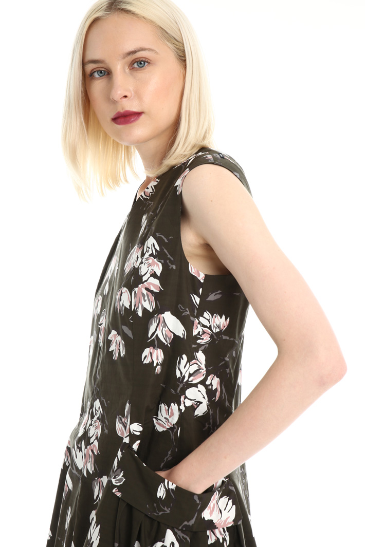 Sleeveless cotton dress Intrend Sleeveless cotton dress Intrend