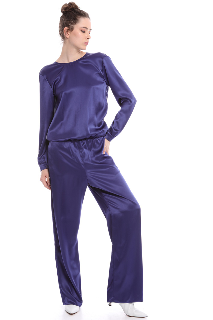 Satin and velvet jumpsuit Intrend Satin and velvet jumpsuit Intrend