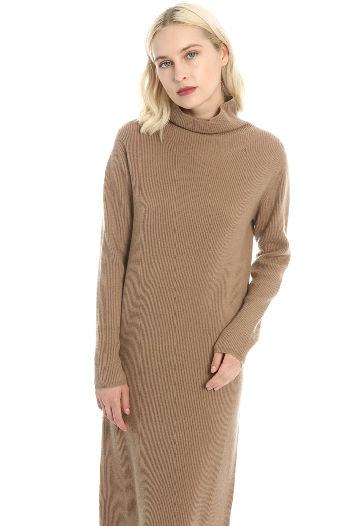 Wool and cashmere dress Intrend Wool and cashmere dress Intrend