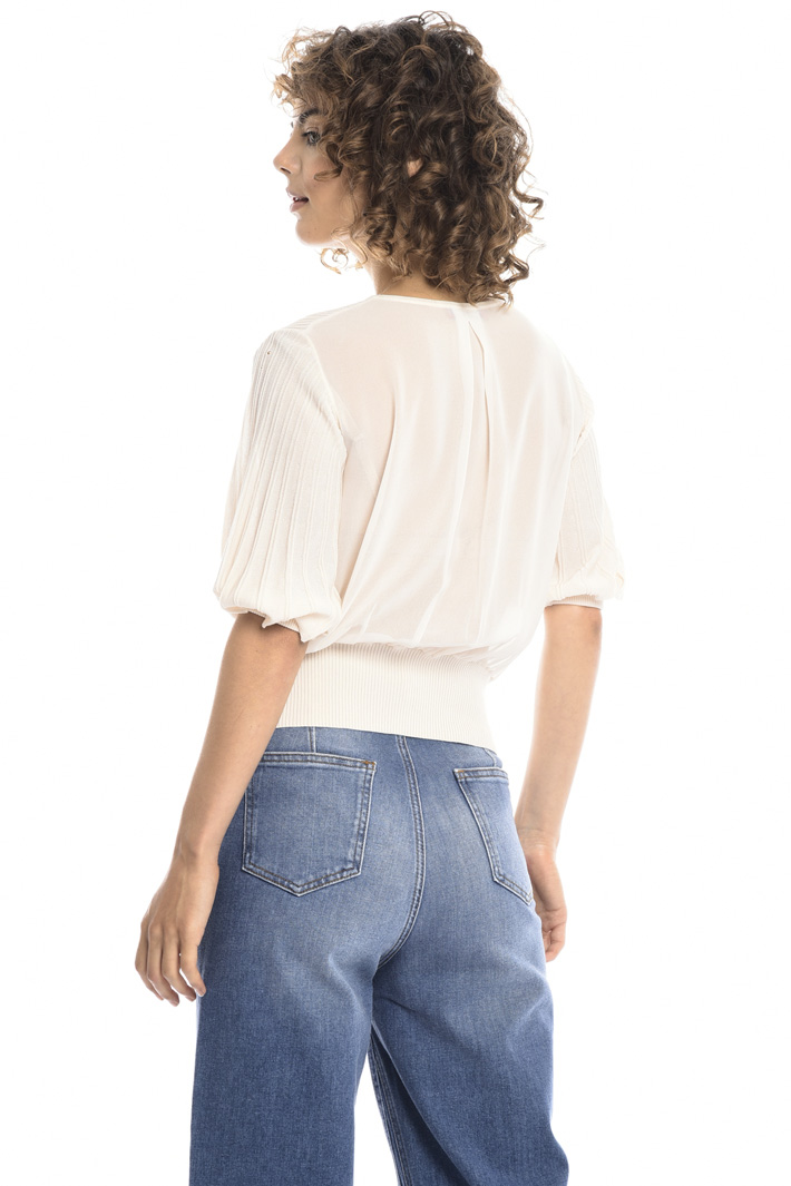 Short sleeved cardigan
Intrend Short sleeved cardigan
Intrend