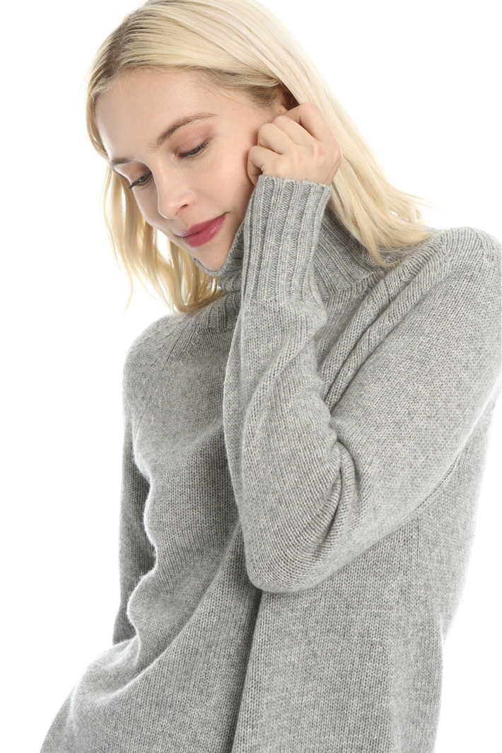 Cashmere and wool sweater Intrend Cashmere and wool sweater Intrend