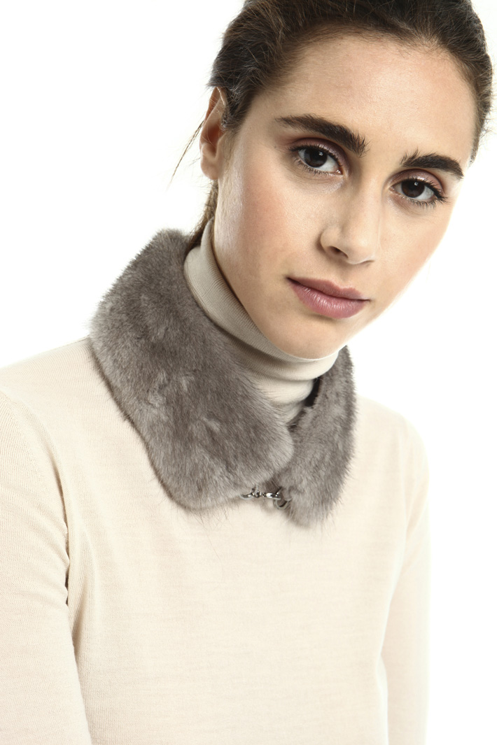 Mink fur collar Intrend Mink fur collar Intrend