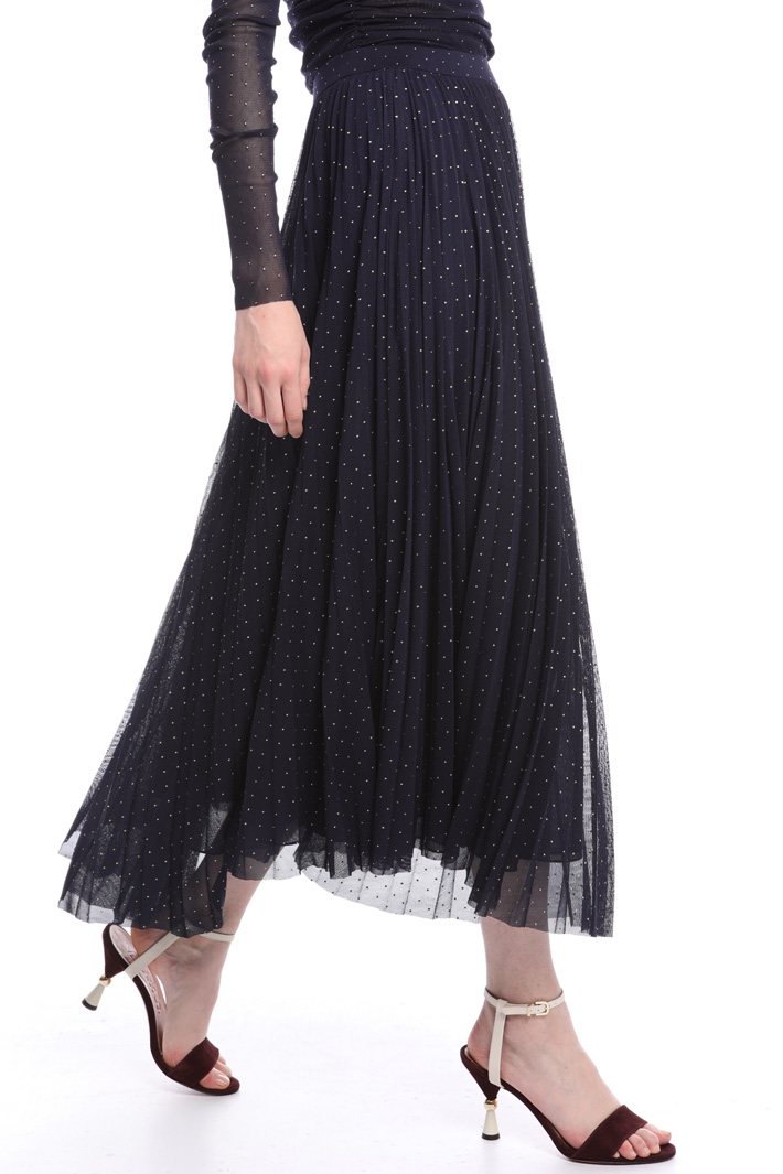 Floaty tulle maxi skirt
Intrend Floaty tulle maxi skirt
Intrend
