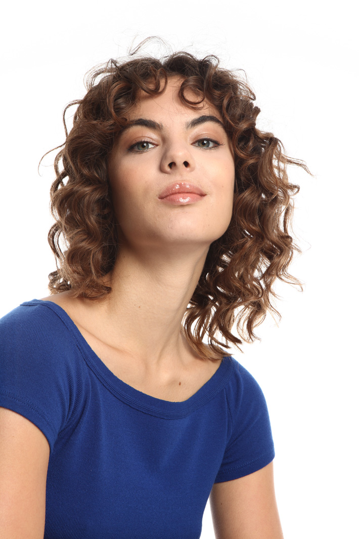Boat neck T-shirt
Intrend Boat neck T-shirt
Intrend