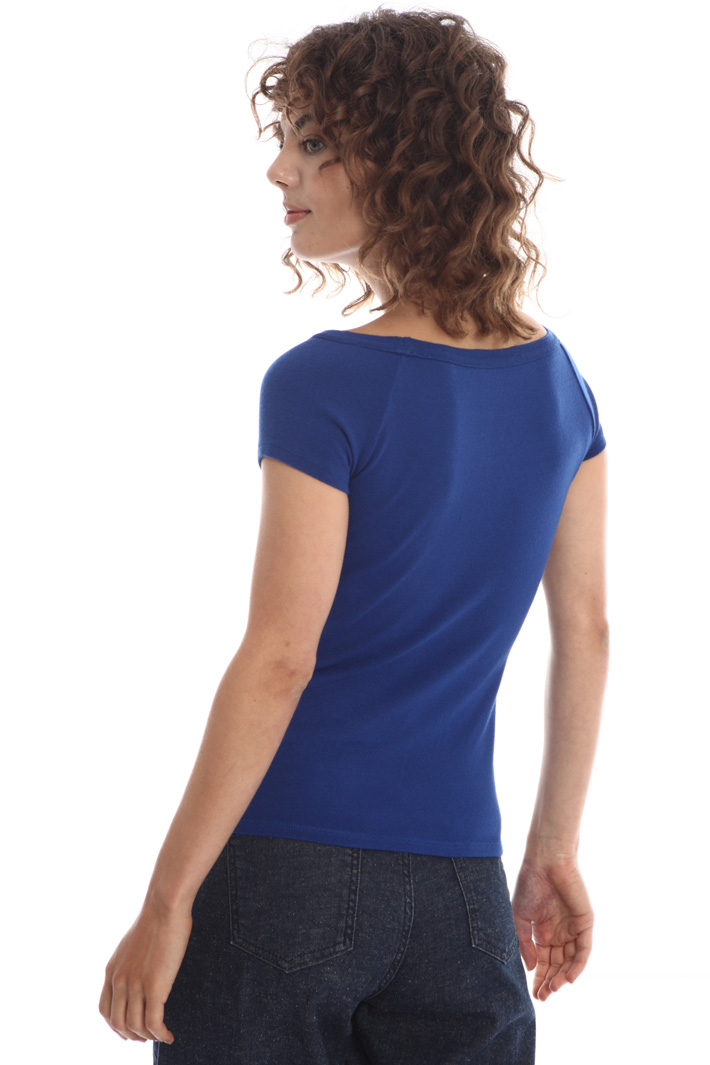 Boat neck T-shirt
Intrend Boat neck T-shirt
Intrend