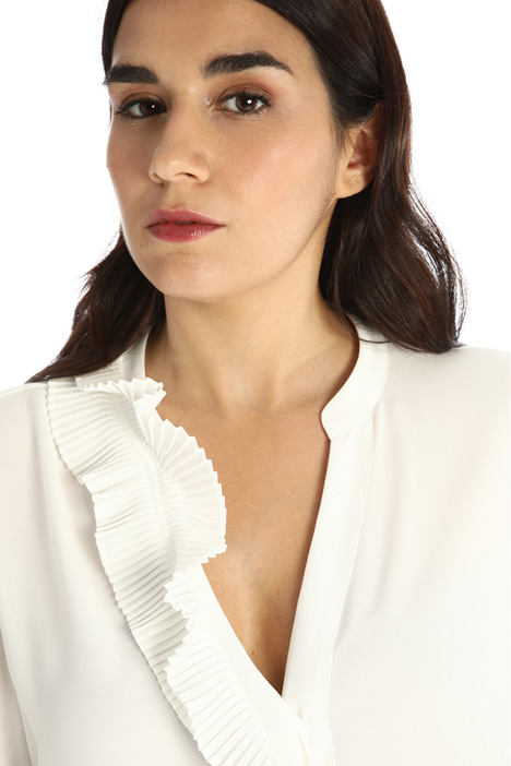 Blusa con ruches Intrend