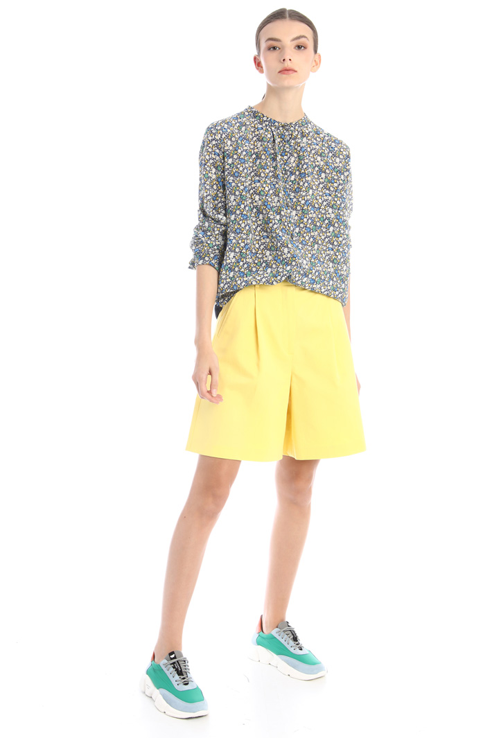 Crepe and jersey shirt Intrend