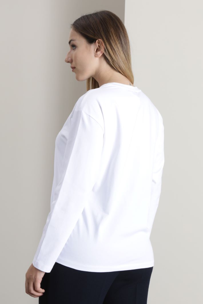 T-shirt in jersey con strass Intrend