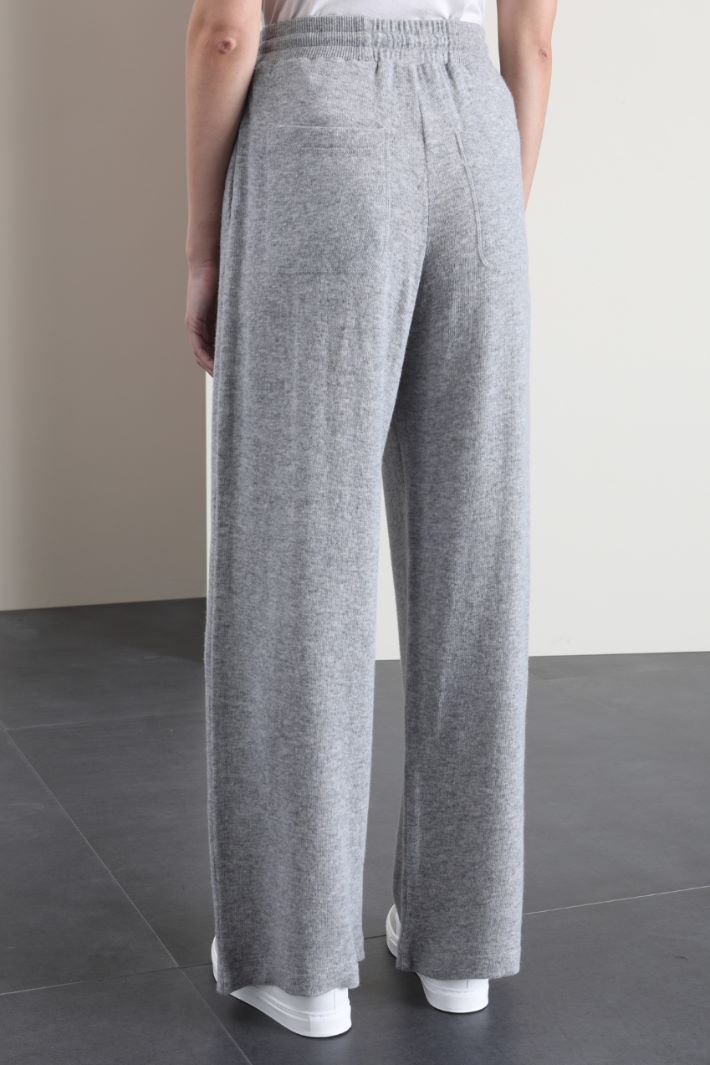 Knit trousers Intrend