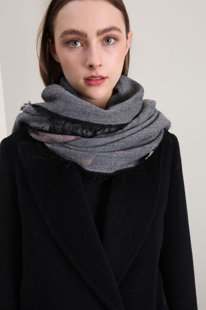 Jacquard scarf Intrend