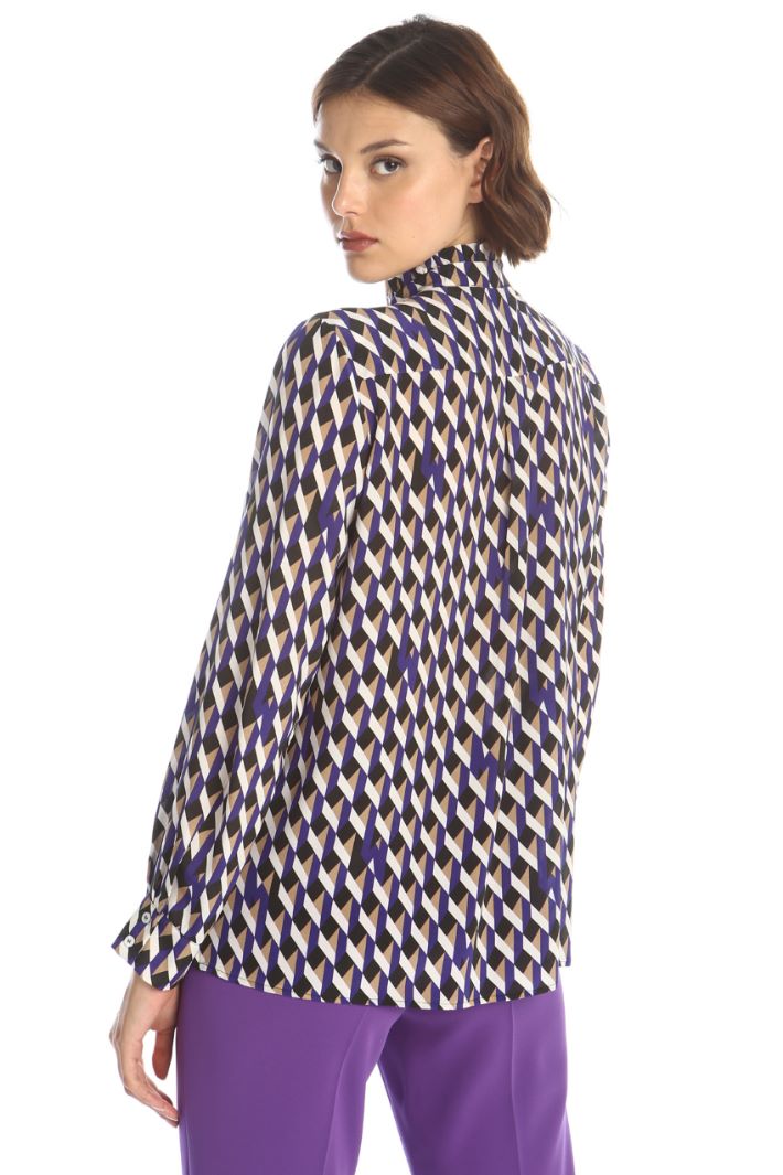 Blusa de crepé de chine Intrend