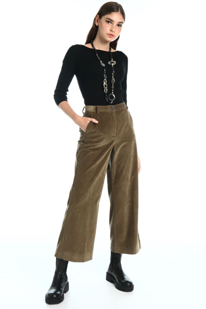 Wool yarn sweater Intrend