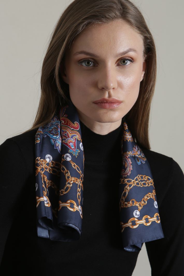 Silk twill foulard Intrend - 3