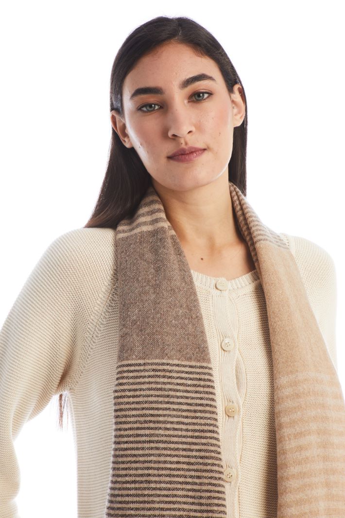 Striped wool scarf Intrend