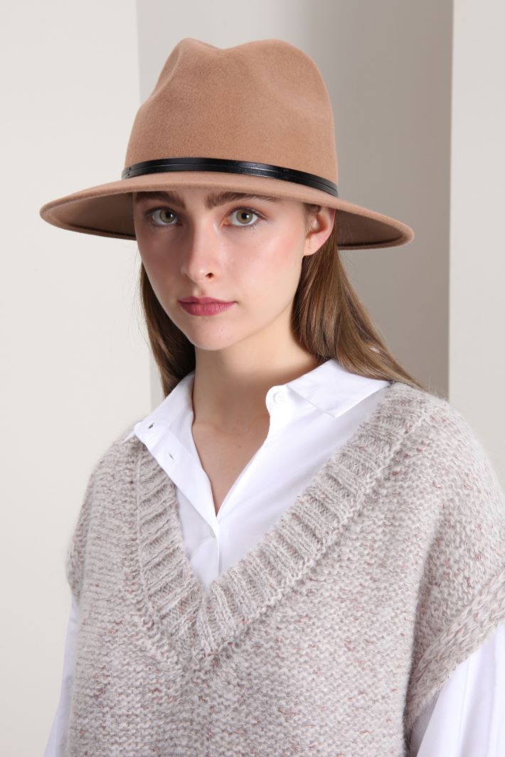 Boiled wool hat Intrend