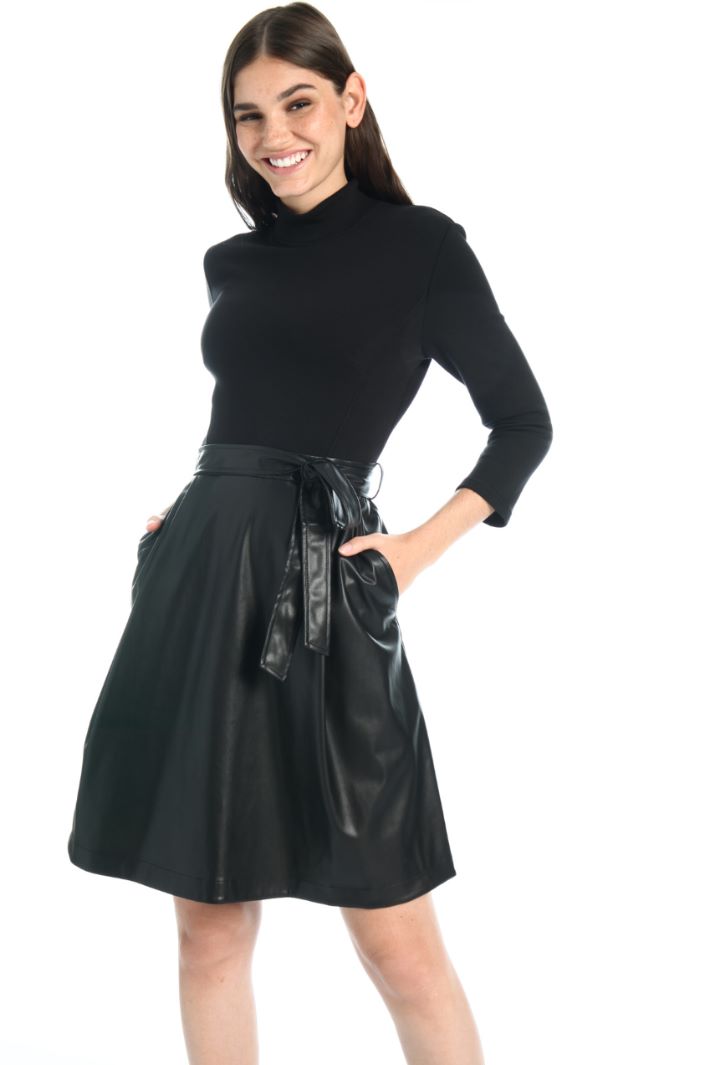 Coated dress Intrend