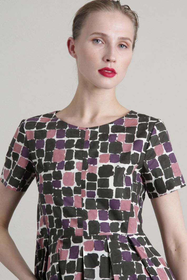 Pleated poplin dress Intrend