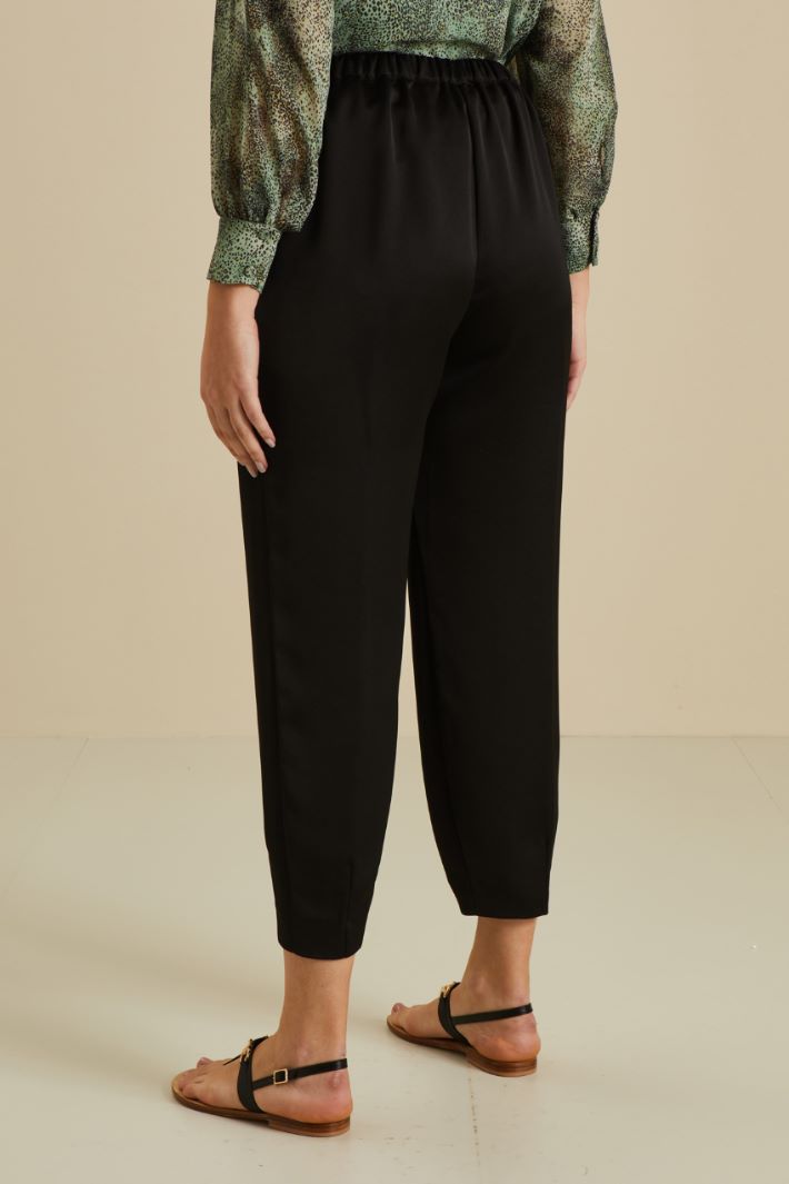 Crepe envers satin trousers Intrend