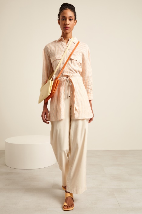 Camicia lunga con cintura Intrend