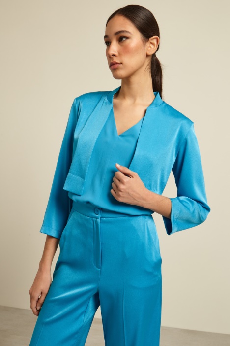 Bolero in satin Intrend