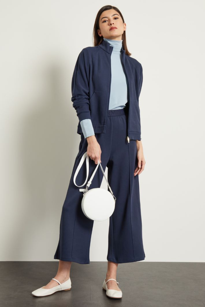 Giacca Con Tasche E Cintura From Zara On 21 Buttons