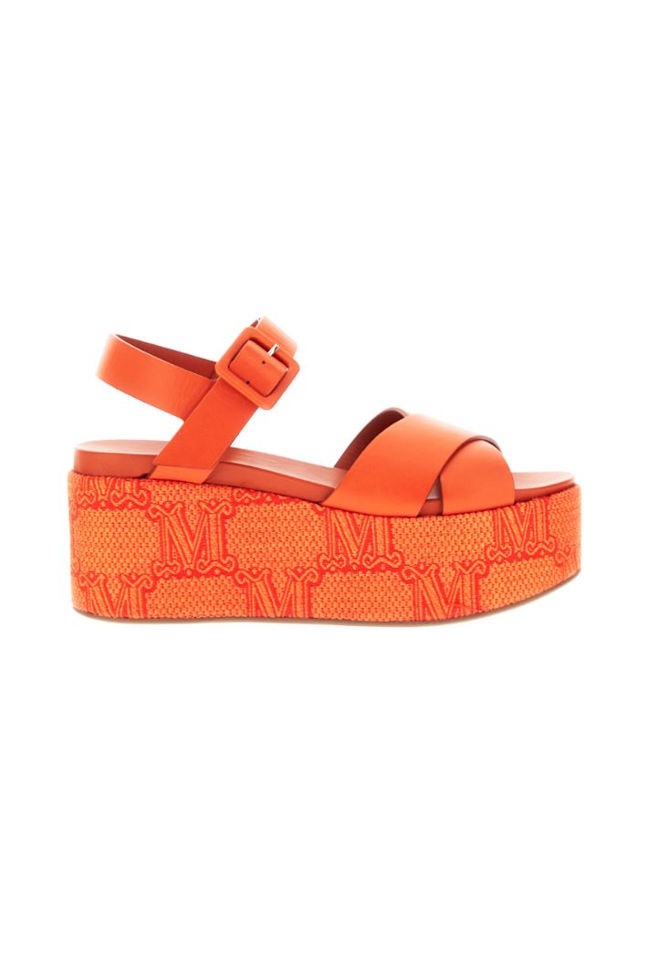 Leather sandals Intrend