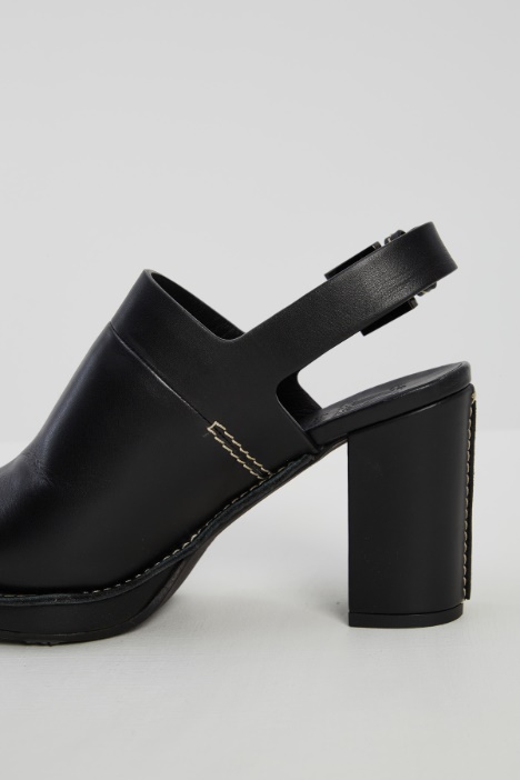 Mule in pelle con tacco Intrend - 3