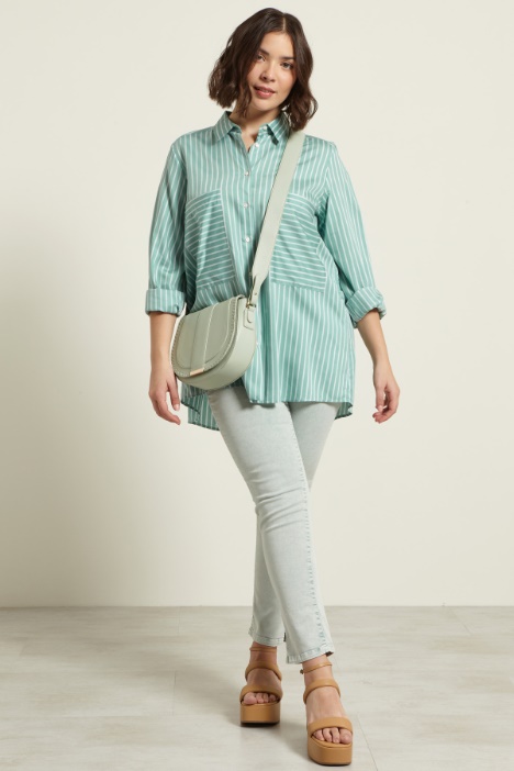 Camicia con tasche applicate  Intrend