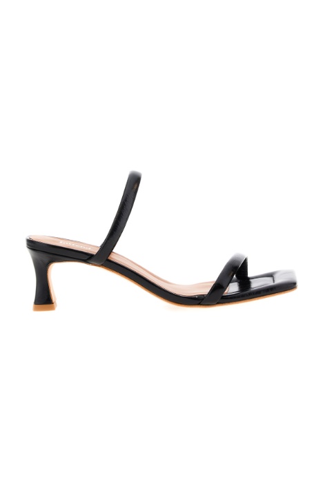 Leather sandals Intrend