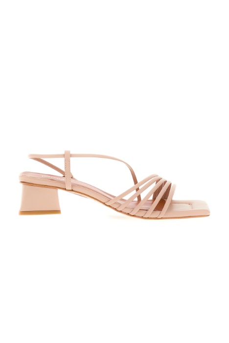 Multi-strap sandals Intrend