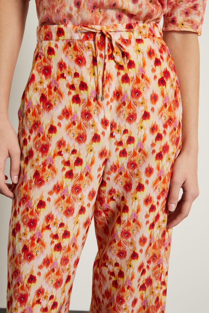 Pantaloni fluidi in seta Intrend - 4
