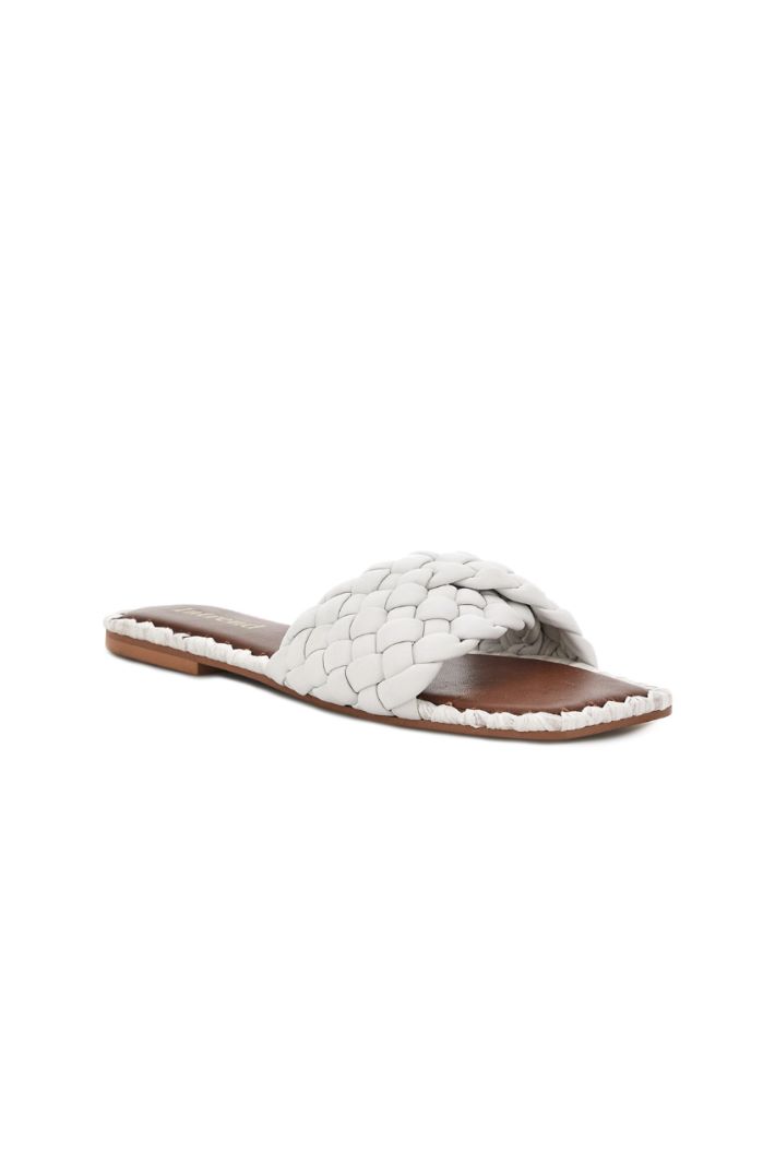 Braided flat sandals Intrend