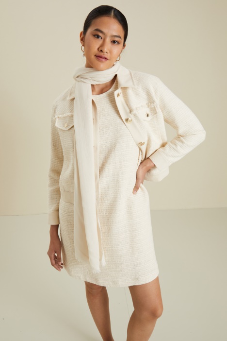 Scarf in natural fibre Intrend