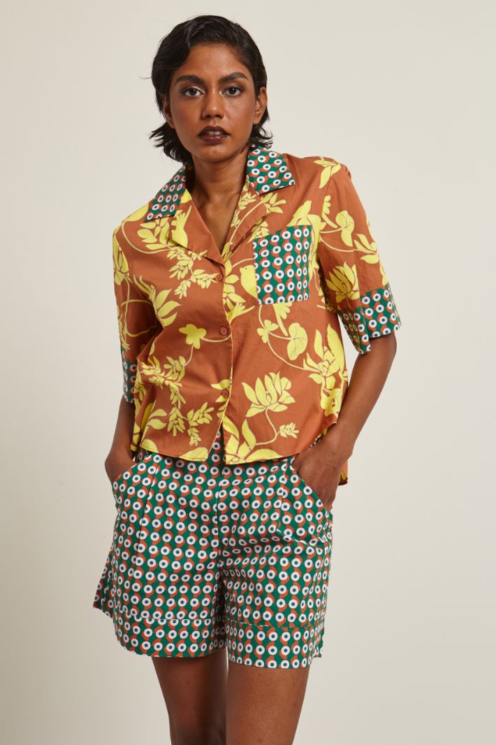 Camicia con rever