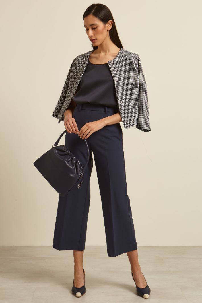 Pantaloni cropped flare