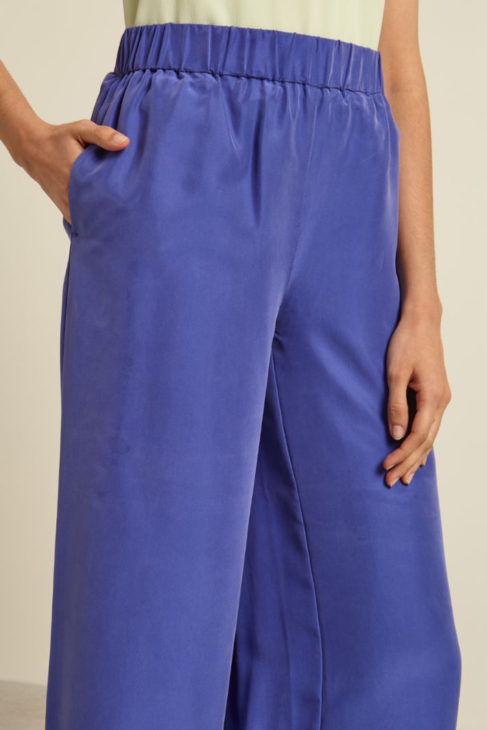 Pantaloni ampi in pura seta Intrend - 4