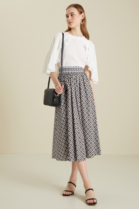 Blusa con volant Intrend