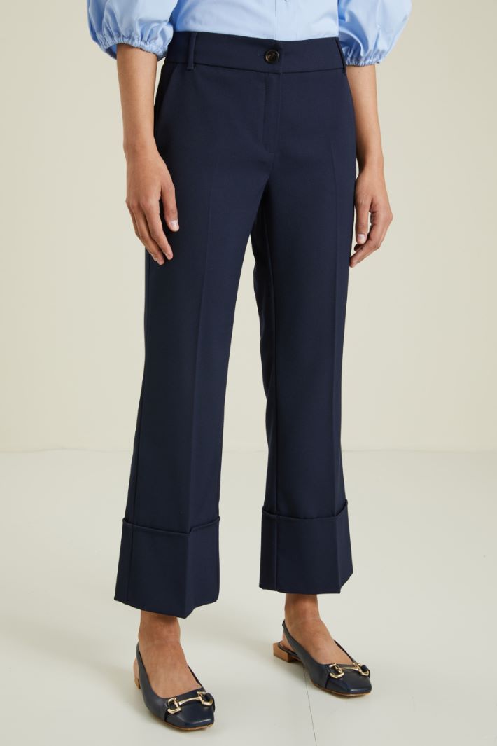 Turn-up trousers Intrend