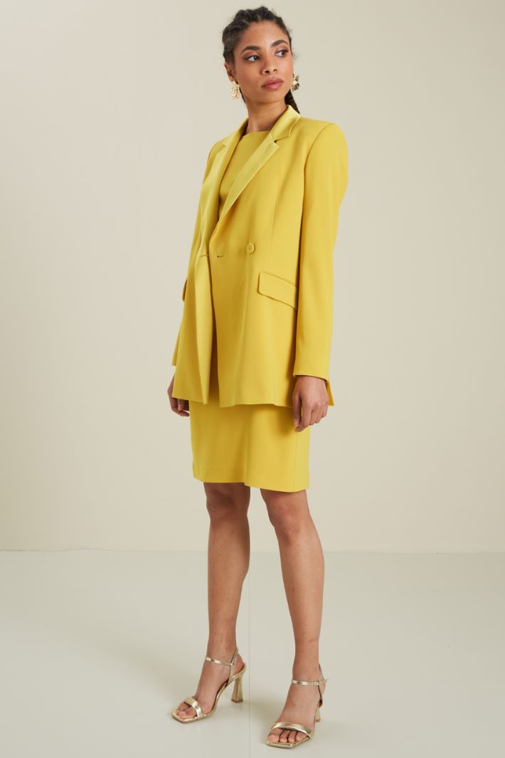 Sheath dress Intrend