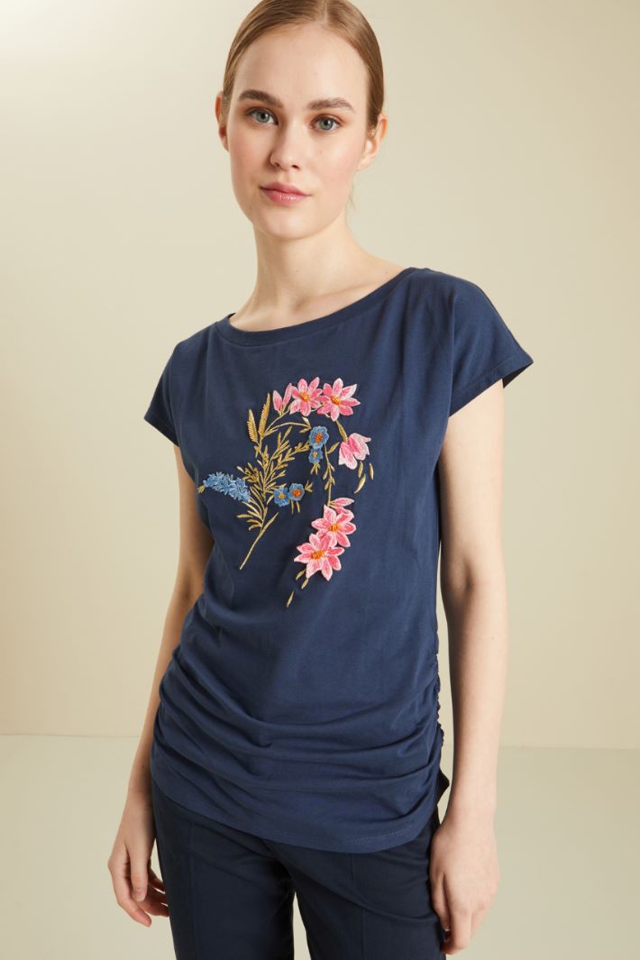 Embroidered cotton T-shirt Intrend