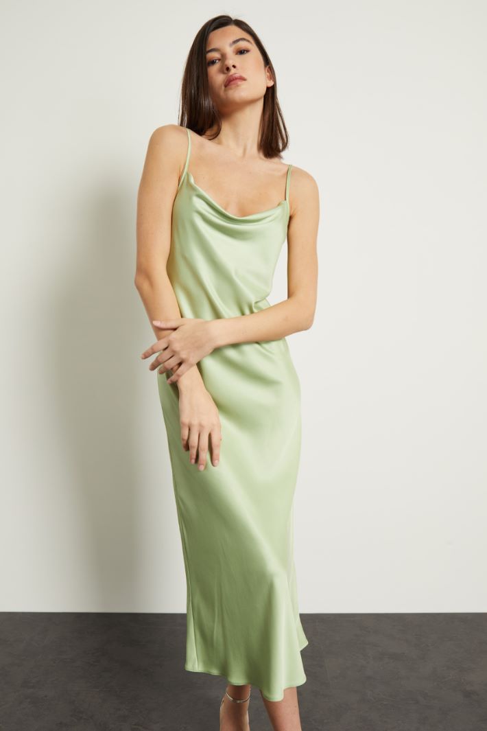 Abito con scollo drappeggiato Intrend - 3