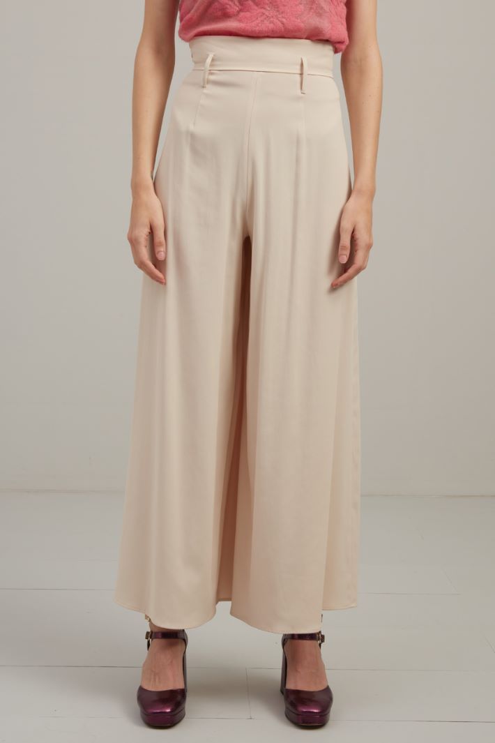 Pantaloni in envers satin Intrend - 2