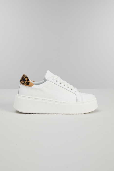 Platform sneakers Intrend