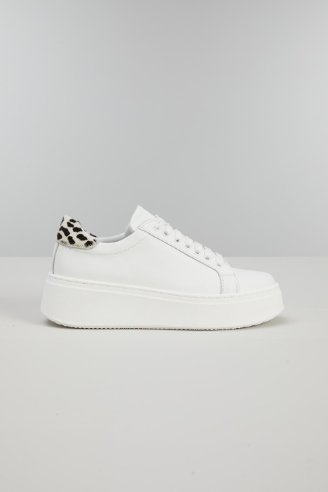 Platform sneakers Intrend